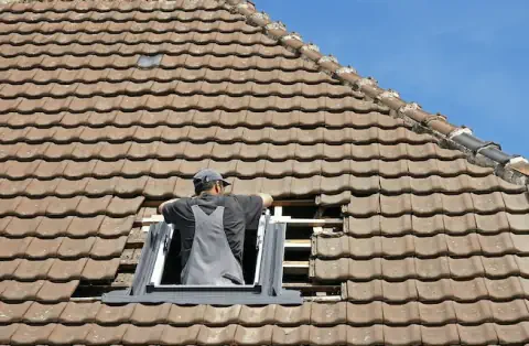Pose de velux - Saint-Bresson